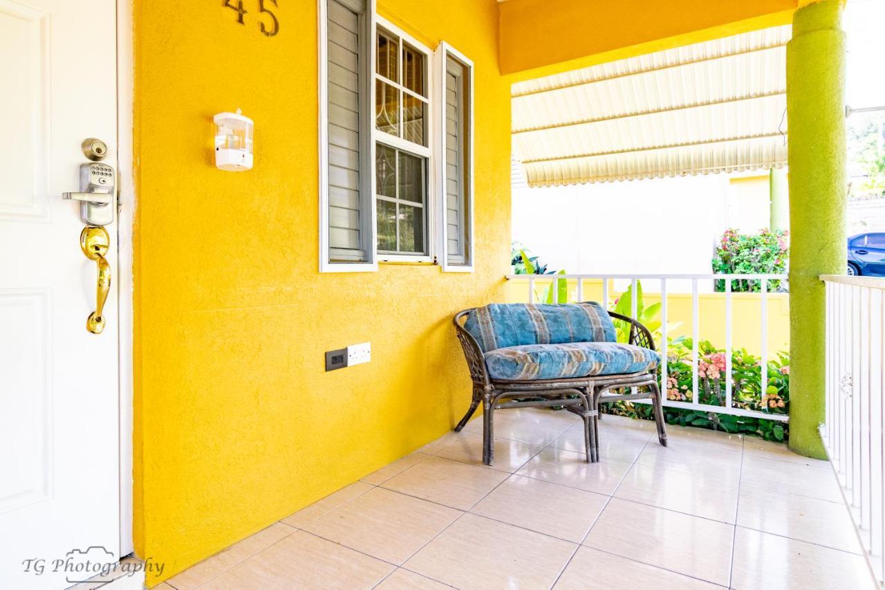 Ocho Rios Emerald 2 Bed 10 Mins Ocho Rios 24Hrs Hot Water Wi Fi 外观 照片